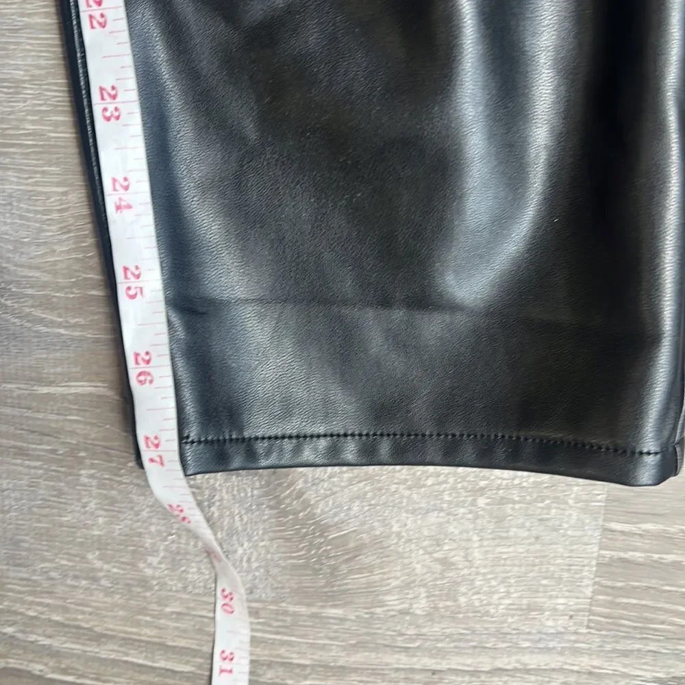 Abercrombie & Fitch The Ankle Straight Ultra High Rise vegan leather - Picture 10 of 12